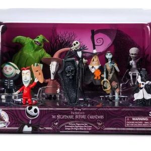 NWT. Disney The Nightmare Before Christmas Deluxe Action Figure Set, 9 Pieces.